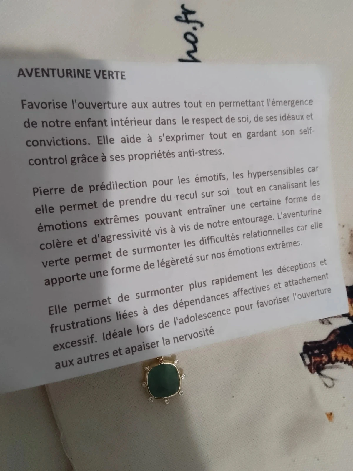 Collier pendentif pierre d'aventurine verte sertie de zircons – photo 3